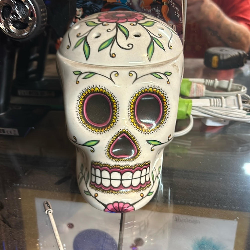 Beautiful Scentsy sugar skull